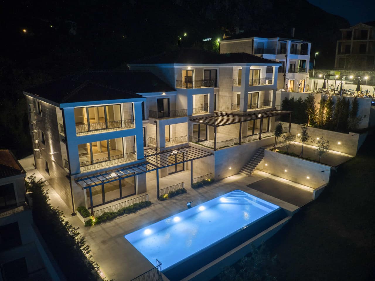 Apartmani Budva - Blizikuće