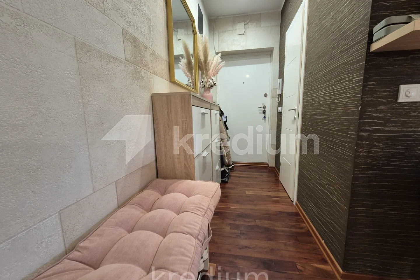 watermarked_6_68da40e91b205.webp