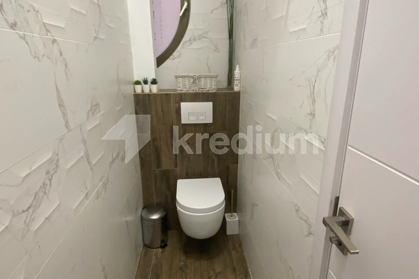 IMG-671bd5d885858757e530f05805400107-V_68e6cee2c9493.webp