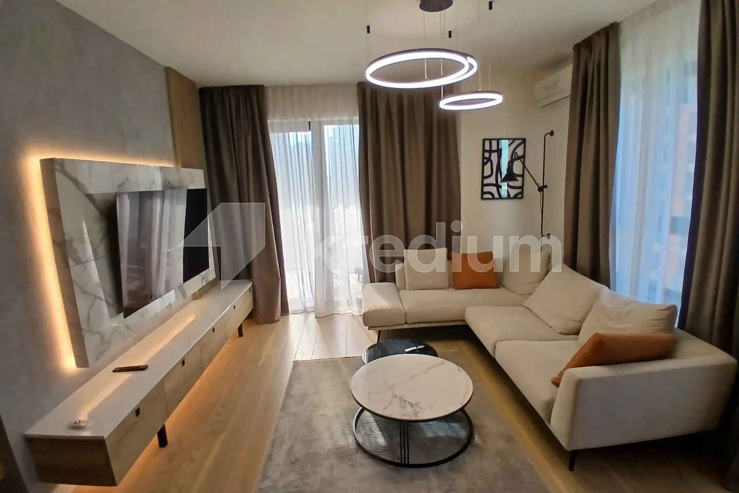 BW Simfonija - 23 - Beograd na vodi