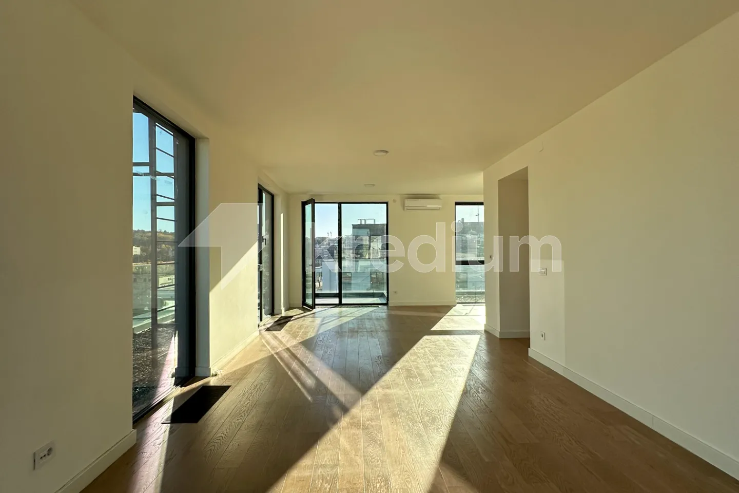 BW Eterna - 23 - Beograd na vodi