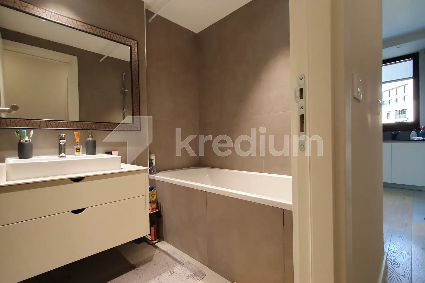 20260114_152917 (1)_6968f2e4ca38c.webp