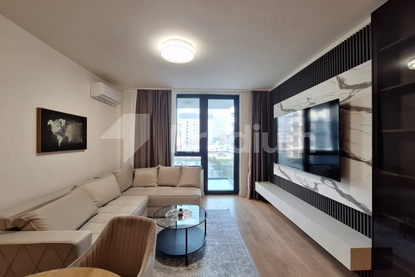 BW Sensa - 14 - Beograd na vodi