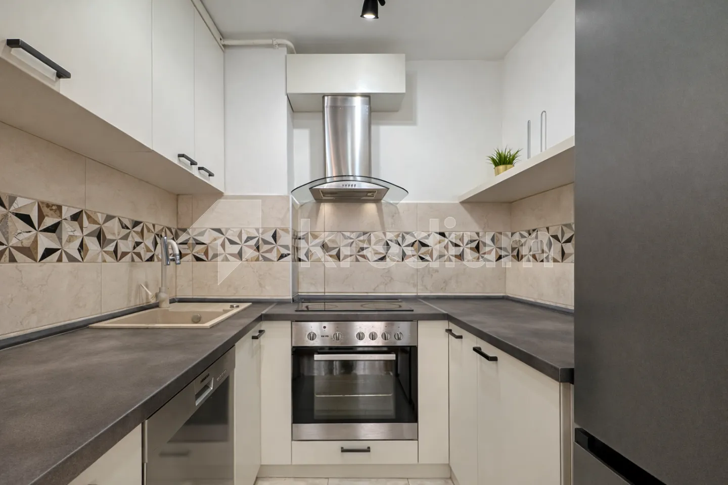 2 (2)_69ca3a53bcc0a.webp