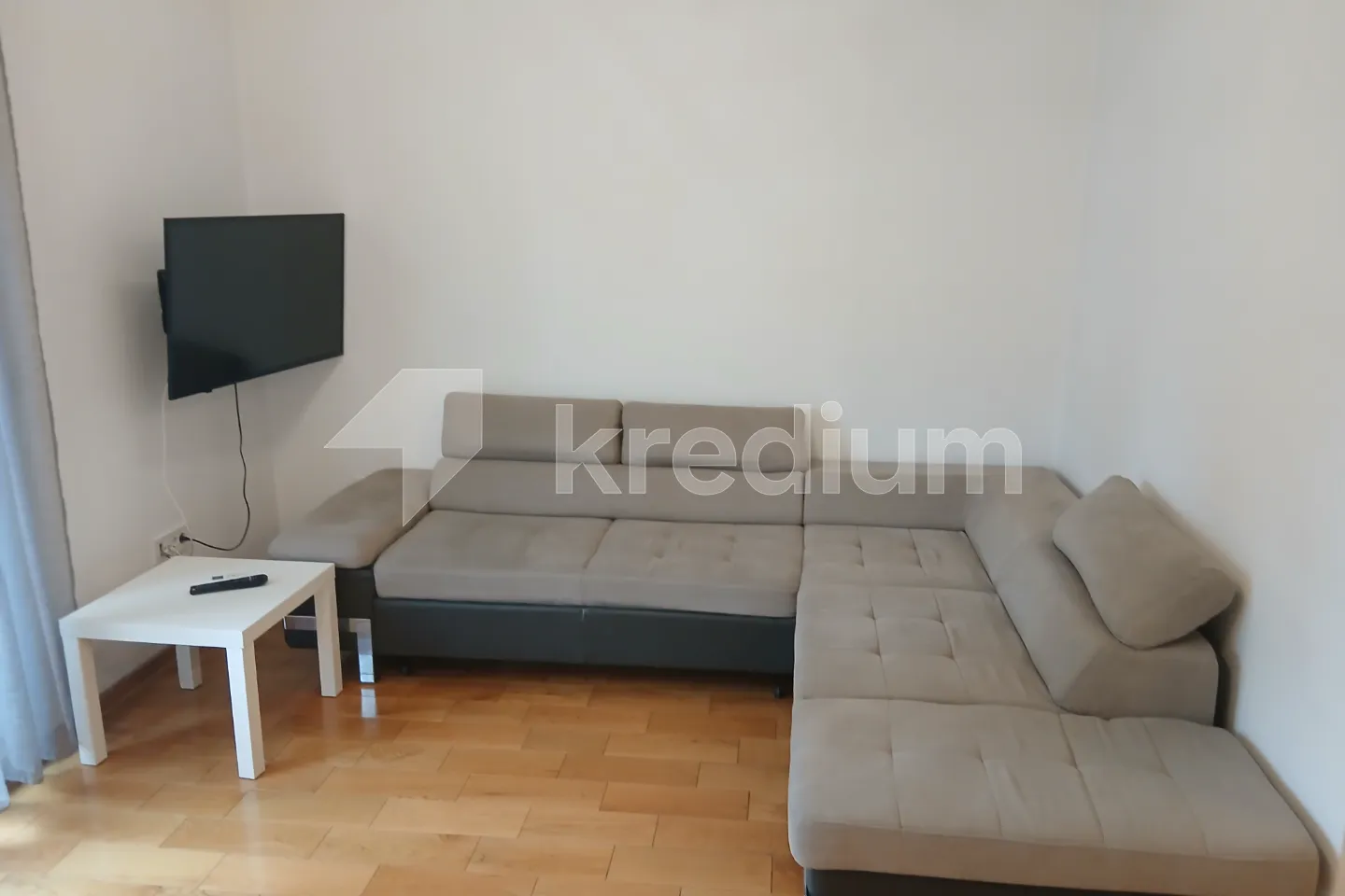 Mira Popare 02 | Banovo brdo | Blizu Košutnjaka